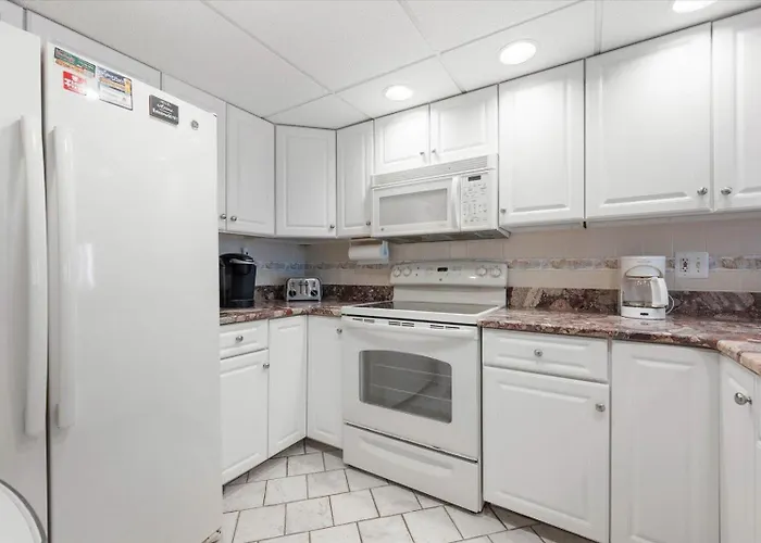 Rainbow - Gorgeous 3 Bedroom With Ocean Views And Outdoor Pool! Hébergement de vacances *