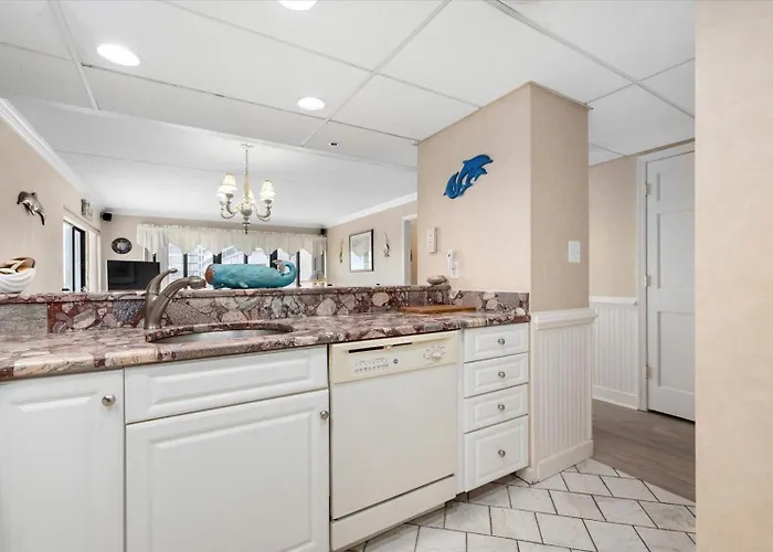 Rainbow - Gorgeous 3 Bedroom With Ocean Views And Outdoor Pool! Hébergement de vacances Ocean City