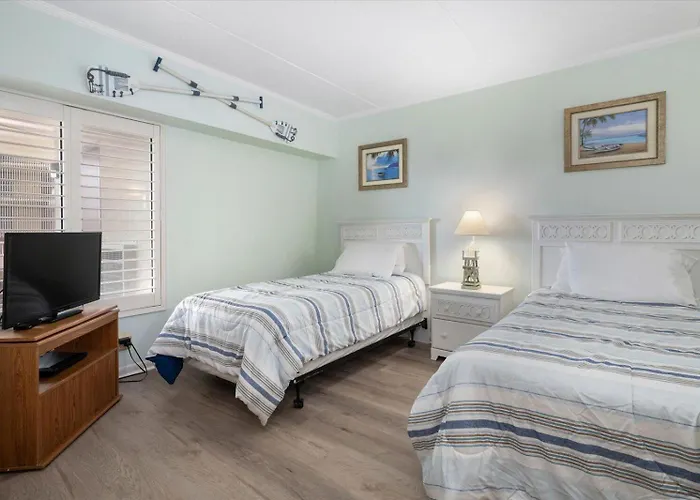 Rainbow - Gorgeous 3 Bedroom With Ocean Views And Outdoor Pool! Hébergement de vacances